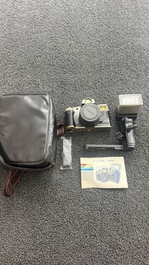 Olympia DL2000 35mm Film Camera Chrome with Flash Bag Manual Not Working
